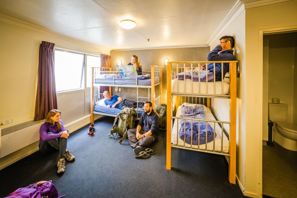 Yha Queenstown Central Room photo